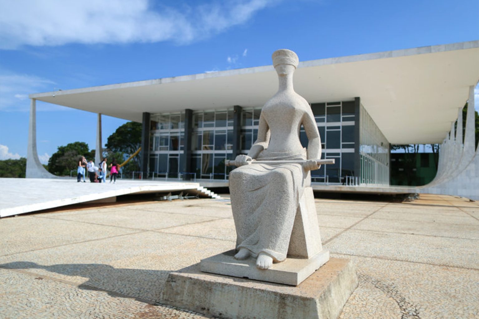 No momento, você está visualizando FGTS: STF vai julgar em maio ação que pode alterar correção monetária e restituir perdas. Saiba o que fazer