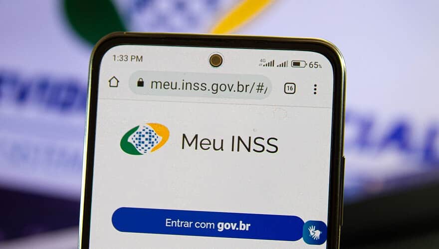 Leia mais sobre o artigo Contribuições abaixo do valor mínimo de empregada doméstica ao INSS devem ser consideradas para período de carência