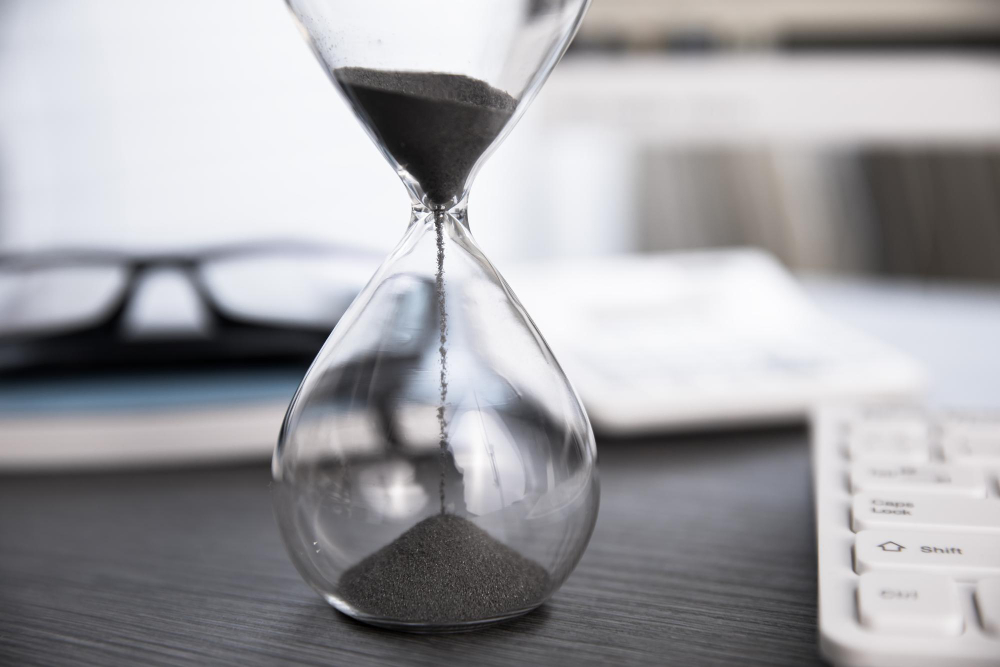 Leia mais sobre o artigo Empregado público celetista aposentado compulsoriamente aos 70 anos consegue reintegração